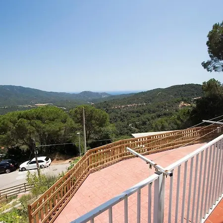 Вілла Catalunya Casas Fun And Frolic In Lloret Del Mar 3500 Meters To Beach! *