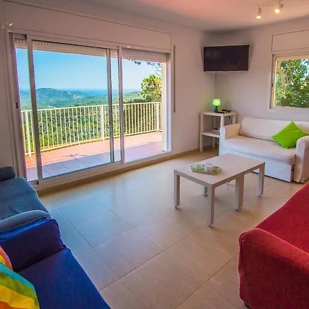 Catalunya Casas Fun And Frolic In Lloret Del Mar 3500 Meters To Beach! 빌라 료렛 드 마르