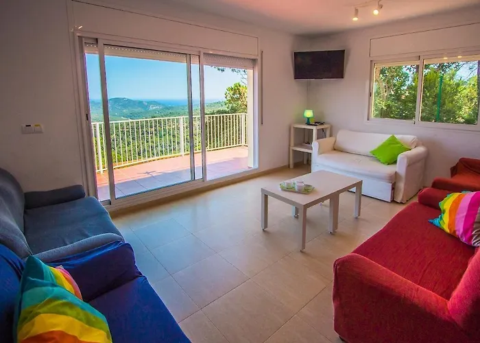 Catalunya Casas Fun And Frolic In Lloret Del Mar 3500 Meters To Beach! Villa Lloret de Mar
